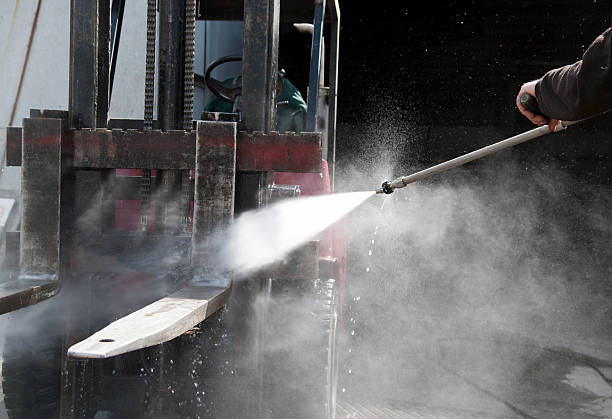 Pressure Washing Contractors in Mexia, TX